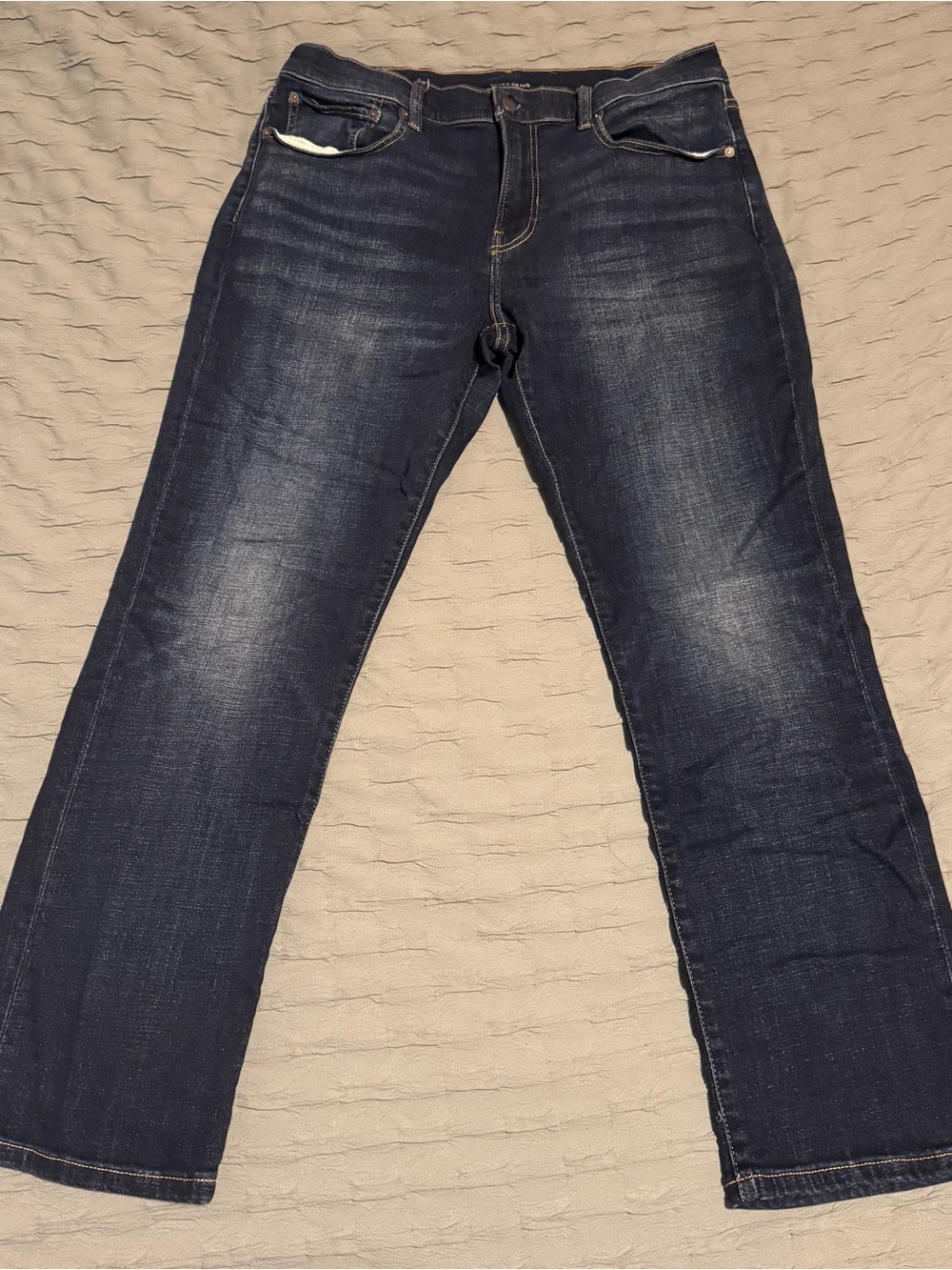 Men's Dark Wash Straight-Leg Jeans